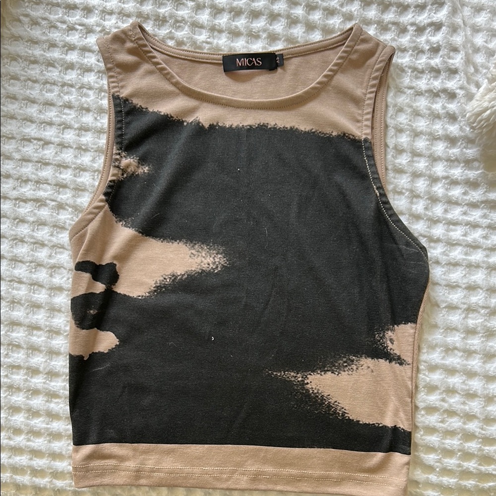 Women’s crop top size xs